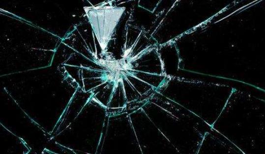 玻璃创业项目(玻璃店怎么样，利润高么？)