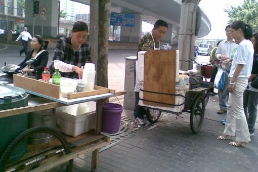 东莞创业项目排行(现在广东东莞做什么生意比较赚钱？)