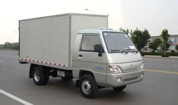 平板小货车创业项目(自己有辆小货车做什么生意赚钱？)