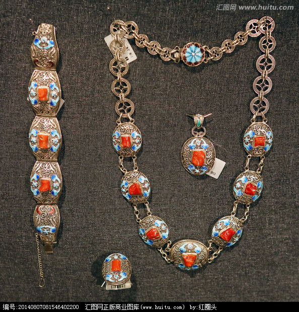 花丝镶嵌创业项目(花丝&amp;镶嵌——细致如发丝的非遗绝技)