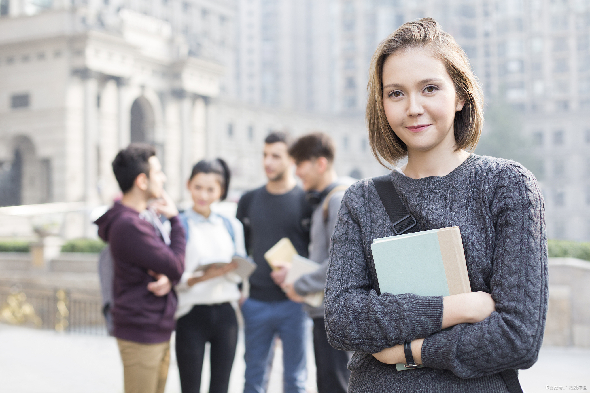 乌克兰留学创业项目(河北小伙高考失利后出国，娶了18岁乌克兰女神，他的人生是怎样开挂的？)
