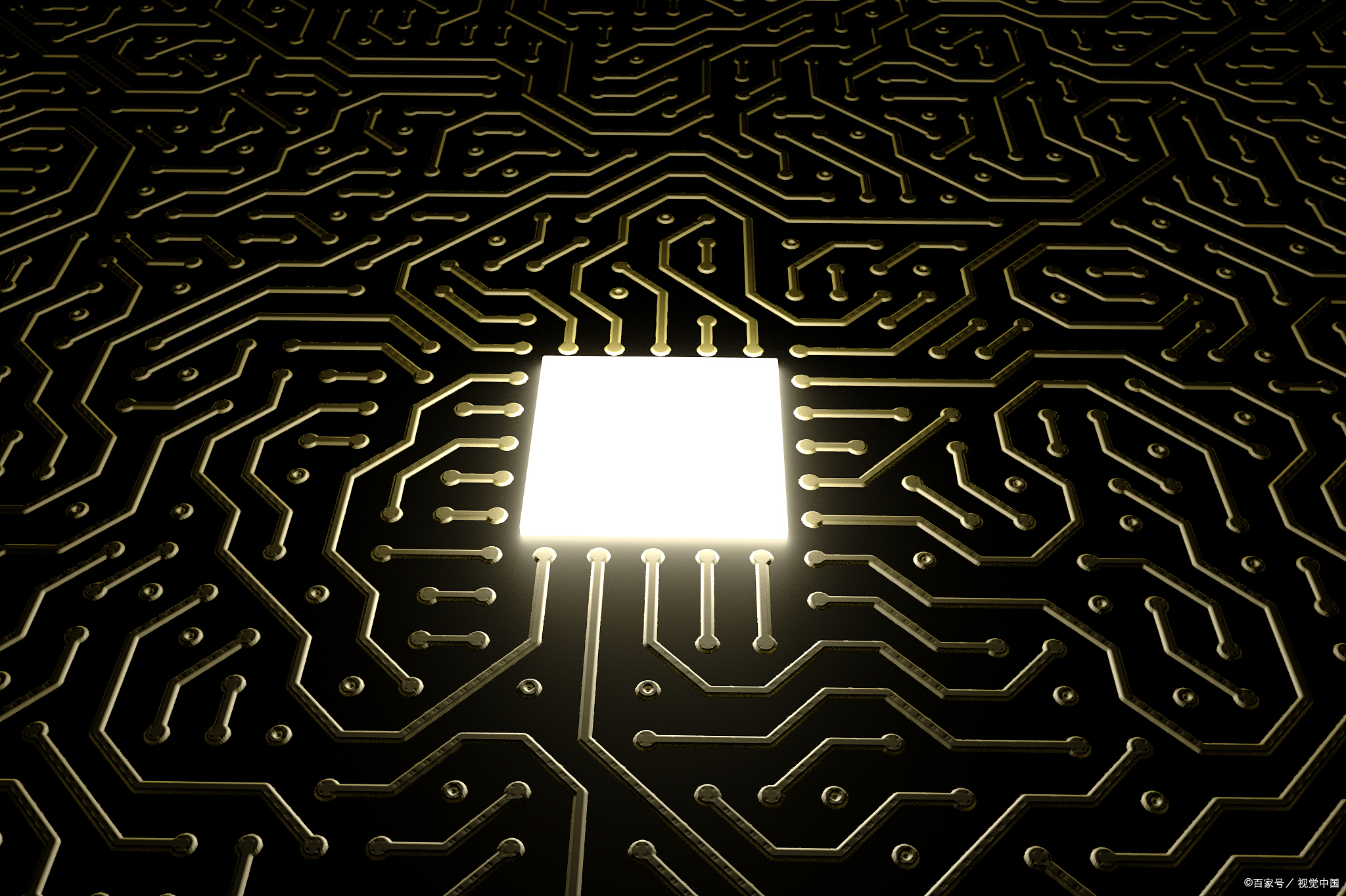 蚀刻机创业项目(60岁创办中微半导体！自研出首台5nm刻蚀机，确立了技术地位领先)