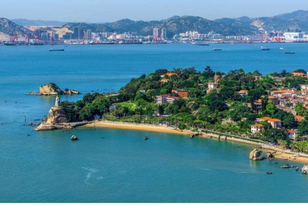 创业项目 厦门(厦门：大学生创新创业如何行走的更远？)