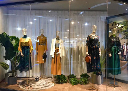 服装加盟创业项目(如何加盟开服装店)