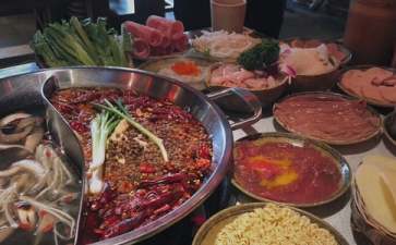 火锅创业项目简历(开火锅店创业计划书)