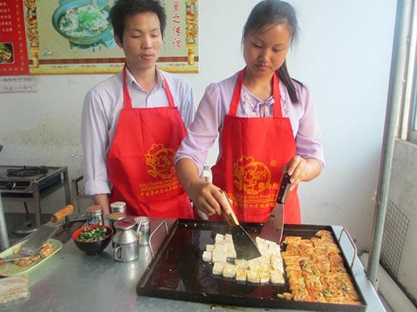 新型小吃创业项目(适合创业的项目有哪些)