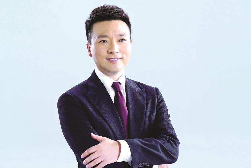 央视vlog创业项目(康辉的vlog多次登上热搜，康辉为什么突然这么火？)