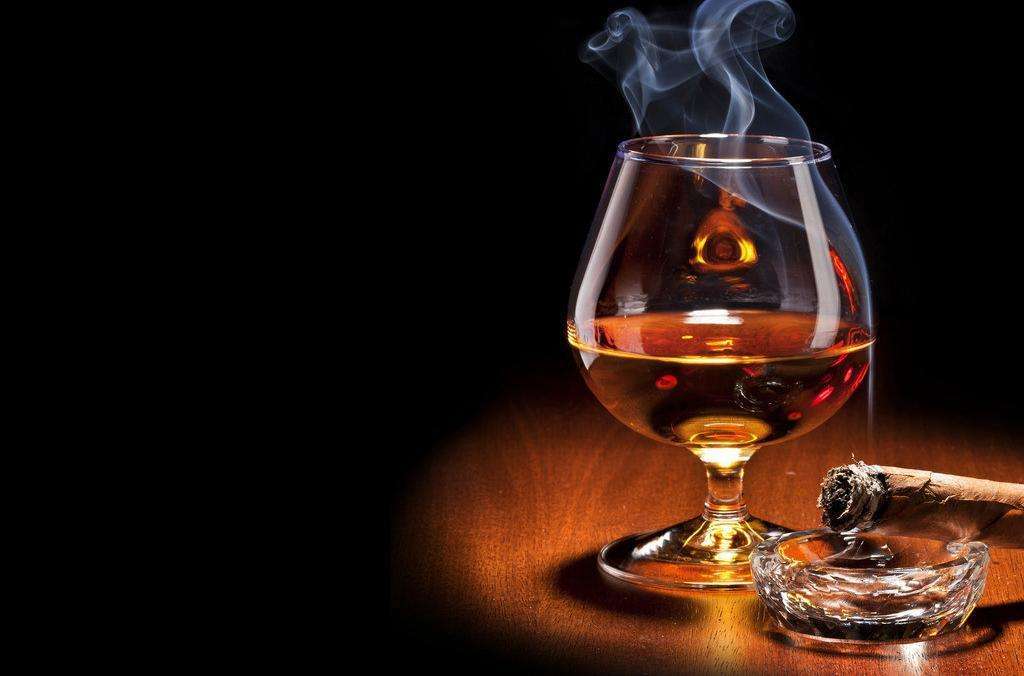 气泡酒创业项目(气泡酒是怎么做的？)