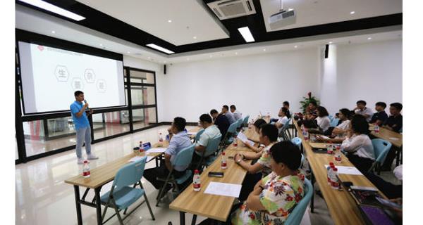 创业项目是创业者(在选择创业项目时什么是创业者的重要因素)