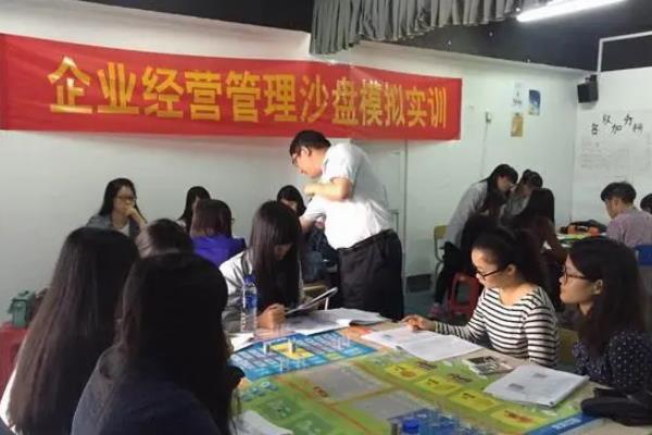 创业项目实训教程(东云启创模拟经营步骤)
