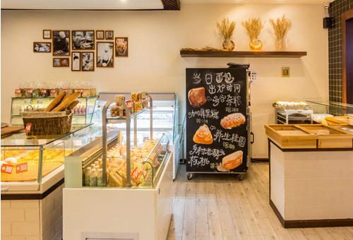 农村蛋糕创业项目(在农村创业-这八个项目你不能错过)