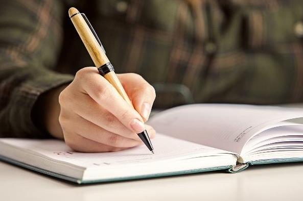 创业项目方案摘要(创新创业计划书摘要怎么写)