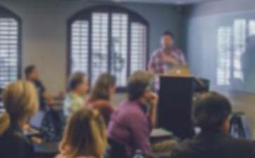 创业项目发言稿(关于创业演讲稿发言稿范文五篇)