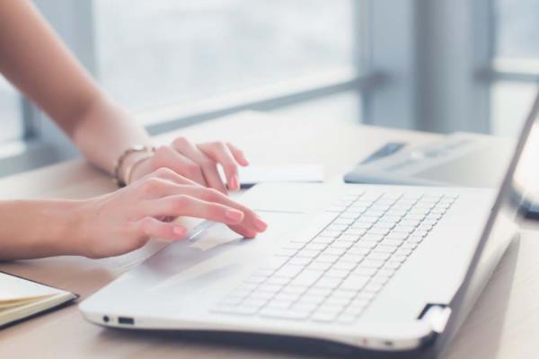 兼职直播创业项目(什么平台做直播最赚钱)