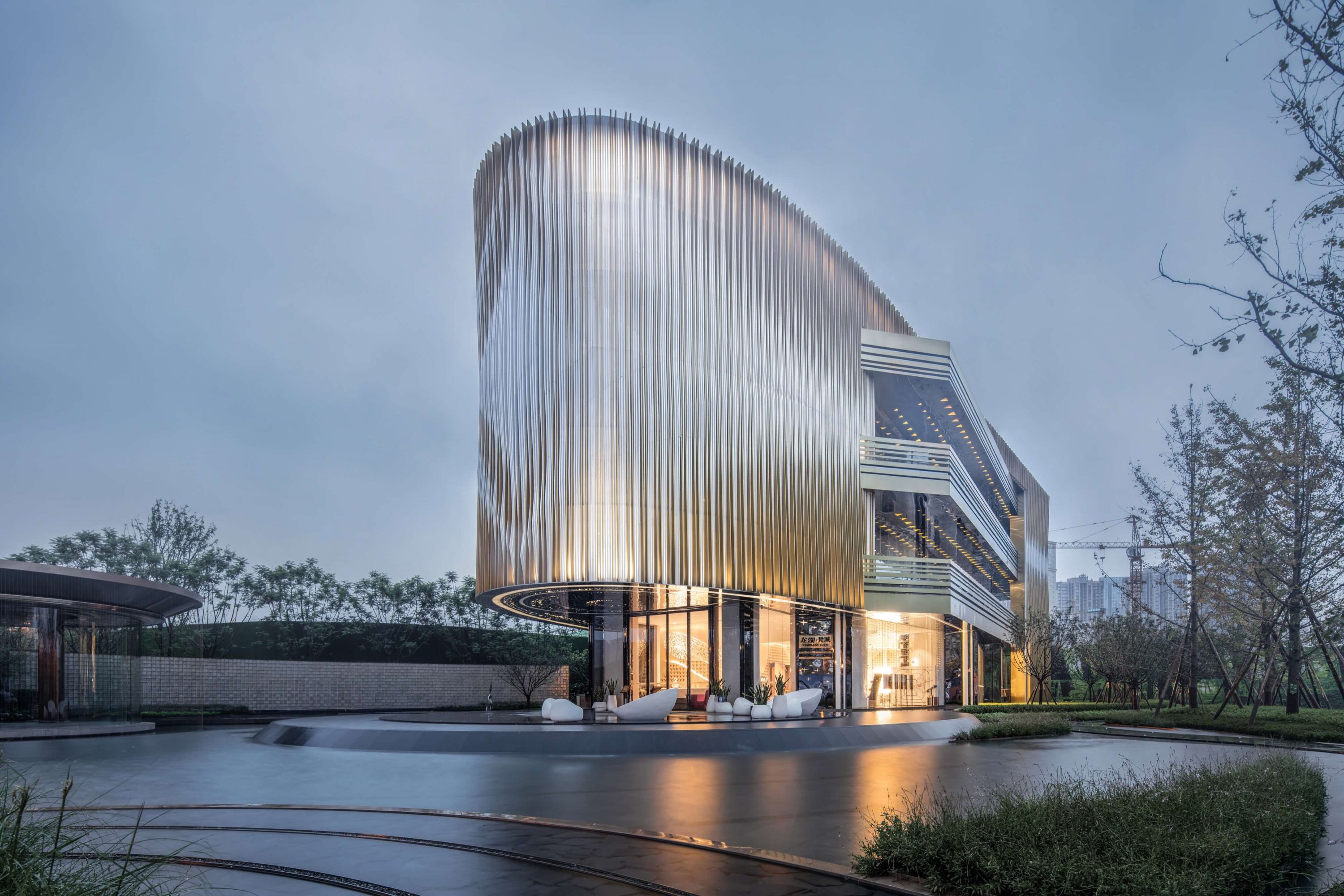 成都龙湖物业注册地(龙湖物业在成都有哪些项目)