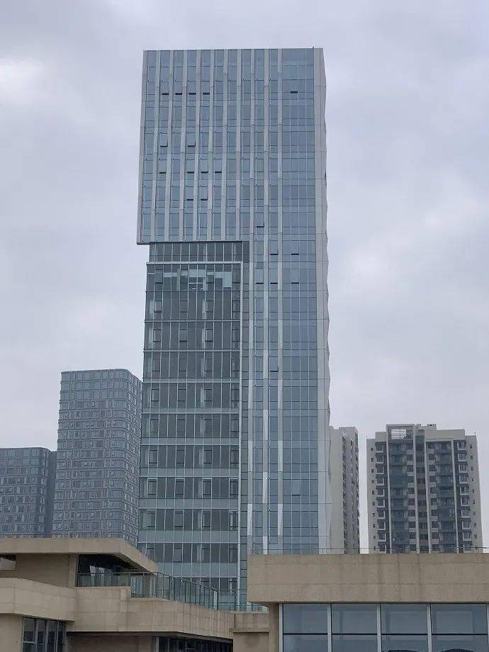 中交地产成都注册地(中交地产成都注册地址在哪里)