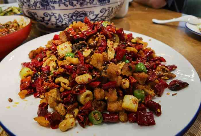 老成都菜馆注册没有(四川老菜馆成仁街店怎么样)