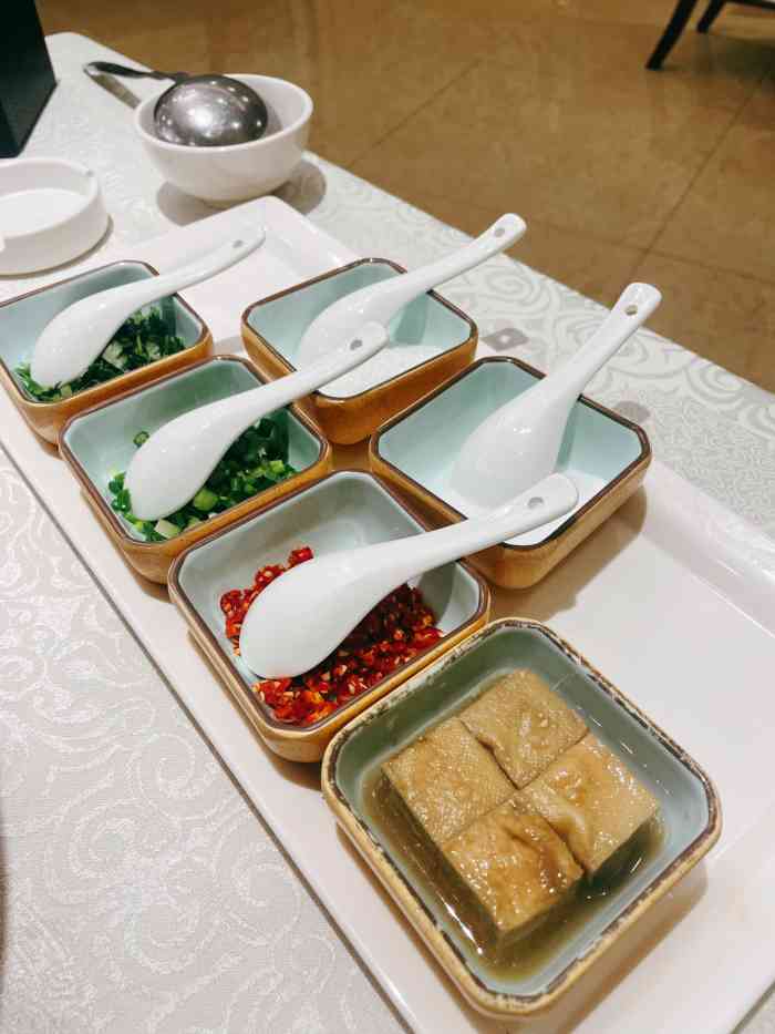 成都四方阁酒楼注册商标了吗(成都四方阁酒楼圣灯店) 成都四方阁酒楼注册商标了吗(成都四方阁酒楼圣灯店)