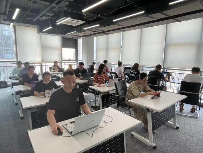 互联网营销师培训(互联网营销师有什么用)