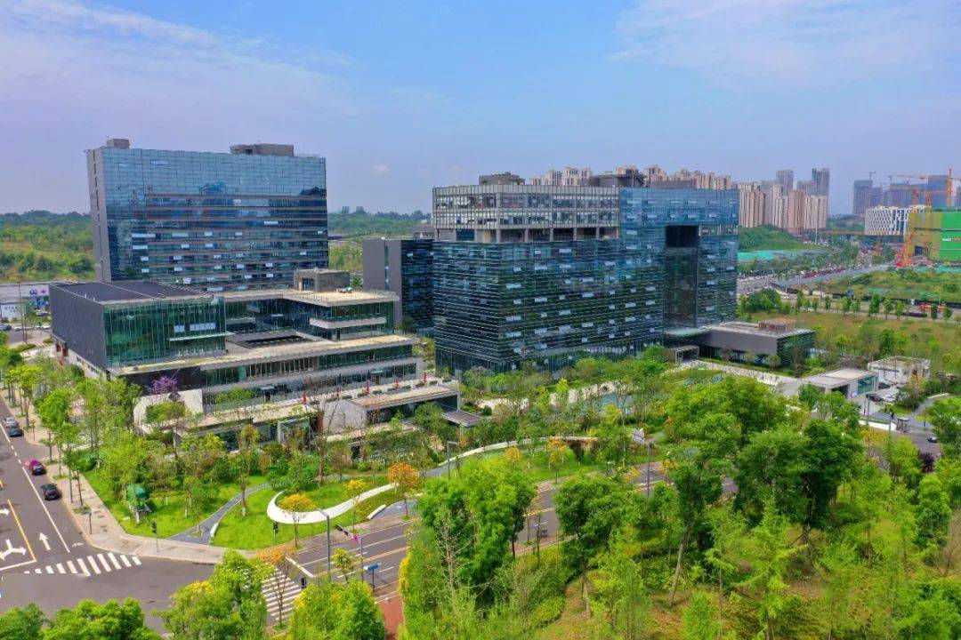 成都润运借壳已注册 成都润云鑫机械设备有限公司 