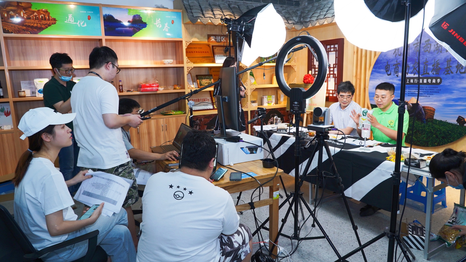 网络营销与直播电商学什么 网络营销与直播电商学什么课程 